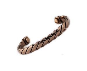 Bracelet Magnétique Bijoux de Guérison Cadeau pour Maman Montrez votre Amour avec des Bracelets Élégants Étoile Vintage en Cuivre Gravé à la Mode - Product Image 1