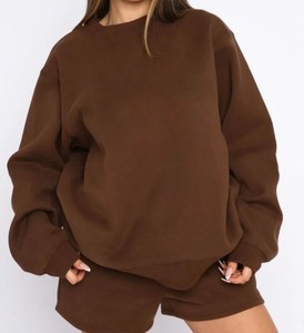 Conjunto de 2 piezas transpirable de alta calidad para mujer, pantalones cortos lisos informales personalizados, camisa 100% de algodón con cuello redondo, conjuntos para mujer - Product Image 3