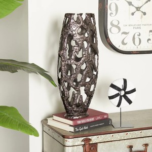 Vase déco en aluminium avec motifs découpés Vase décoratif contemporain noir pour salon, salle à manger ou entrée - Product Image 1
