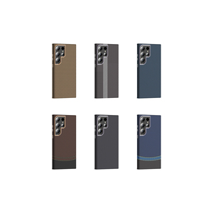 Funda de Silicona con Aspecto de Fibra de Carbono de Lujo ATA Gros para Samsung Galaxy S24 Ultra, Compatible con MagSafe - Modelo Dorado y Negro S23 - Product Image 2