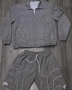 Survêtement en nylon zippé personnalisé unisexe Short de sport respirant Jogger Veste pour homme à motif solide Logo imprimé unisexe personnalisé - Product Image 2