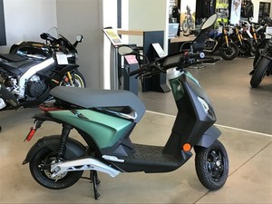 NUEVO Scooter-Motocicleta <span class=keywords><strong>Piaggio</strong></span> 1 Active 2026 - Product Image 5