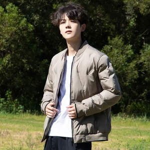 Premium hommes doudoune élégant design rembourré coupe-vent manteau chaud matériau souple à la mode décontracté hiver vêtements de mode - Product Image 6