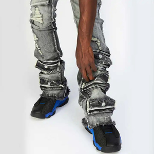 Jeans en denim évasés de haute qualité à ourlet brut délavé vintage épais pour hommes - Product Image 5