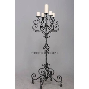 Verre transparent et métal de haute qualité finition couleur argent brillant poli 3 bras candélabres fournitures de décoration de mariage - Product Image 2