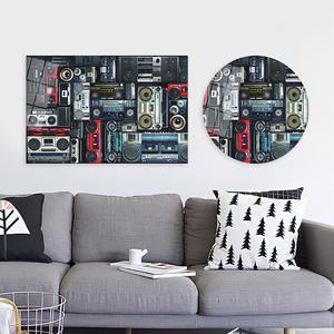 Elegante Obra de Arte Impresa en Lienzo: Tema de Casete de Audio Retro, ARTE EN VIDRIO TEMPLADO - Product Image 1