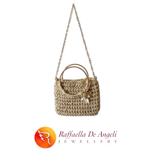 กระเป๋าสะพายไหล่ของผู้หญิงแฟชั่นสีงาช้างสีทองดอกไม้เรขาคณิตโครเชต์ทำด้วยมือมีสองสายการออกแบบจากอิตาลี - Product Image 2