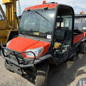 Véhicule utilitaire 4x4 Kubota RTV-X1100C de qualité supérieure, robuste, pour travaux agricoles, avec un puissant moteur 4 temps - Product Image 6