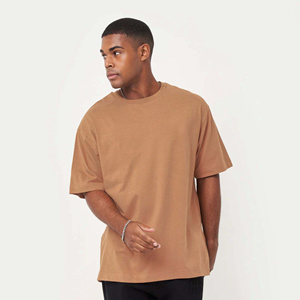 Camiseta de hombre de corte regular, manga corta, cuello redondo, 100% algodón, tejido transpirable y ecológico. - Product Image 5