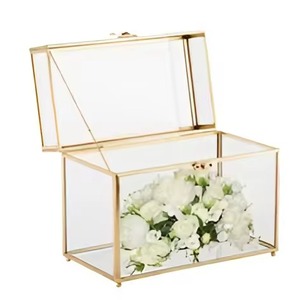Elegante Caja de Joyería de Vidrio Transparente con Marco de Metal, Utilizada como Exhibidor de Mesa, Contenedor de Joyería - Product Image 6