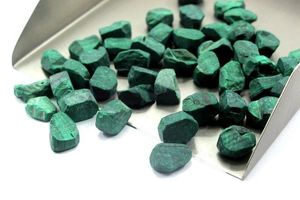 25 piezas de gemas sueltas de malaquita genuinas de 12-14 MM, suministro a granel de cristal verde Natural sin tratar para la curación - Product Image 4