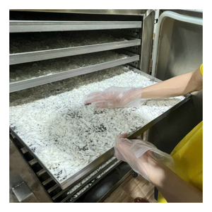 เกล็ดมะพร้าวจากเวียดนามที่ผ่านการบดละเอียดมีไขมันสูงชิปมะพร้าวอบแห้งตามธรรมชาติช่วยให้งานอบทำอาหารและสกัดน้ำมันได้อย่างง่ายดาย - Product Image 3