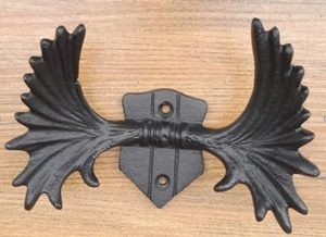 Ganchos de abrigo con astas de alce de hierro fundido negro Vintage estilo de granja resistente y rústico fácil de usar para abrigos y sombreros - Product Image 6