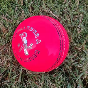 Kookaburra cuero de alta calidad cosido a mano 5.5onz bolas rosas Cricket deportes entrenamiento partido Cricket bolas cuero de alumbre - Product Image 1