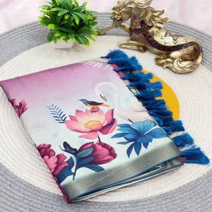 Sari de Seda Manipuram VASTRA COTTAGE con Estampados Pichwai, Borde Dorado con Zari, Pallu Pichwai con Estampado Digital, Borlas y Blusa en Contraste - Product Image 5