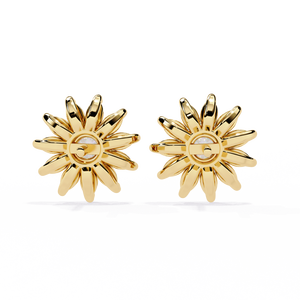 Magnifiques boucles d'oreilles clous en or 18 carats avec diamant de laboratoire motif floral pour mariages - Product Image 4