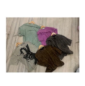 Camiseta de algodón de calidad de exportación Ajuste regular para estilo callejero de verano y trajes formales Accesorios de ropa informal - Product Image 1