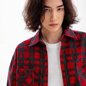 Chemise à carreaux à manches longues décontractée personnalisée 75% coton 20% polyester - Product Image 3