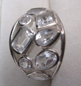 Bague en forme d'amant géométrique de coupe de princesse romantique Topaze bleue avec placage d'or à la mode classique Incrustation redimensionnable Griffe Mode - Product Image 1