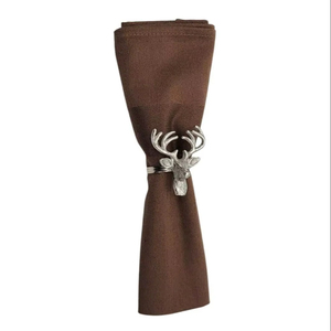 Rond de serviette de renne en métal festif classique pour les fêtes de Noël de Style ferme Tables à manger d'hiver et célébrations de vacances - Product Image 1