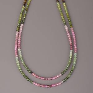 Collier de perles de pierre saphir émeraude et rubis multi-précieux cultivé en laboratoire Dernier design de mode à la mode Prix de gros Cadeau parfait - Product Image 2