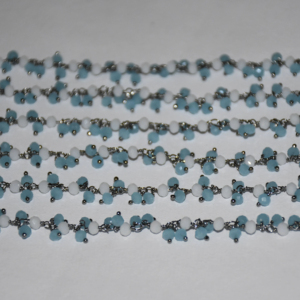 Chaîne de chapelet de grappe de perles d'opale blanche et de calcédoine aqua de qualité supérieure. Chaîne perlée de fil de laiton pour la fabrication de bijoux de collier de bracelet - Product Image 1