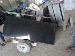 Azulejos y losas de granito negro absoluto indio para decoración interior y exterior Acabado duradero y pulido - Product Image 4