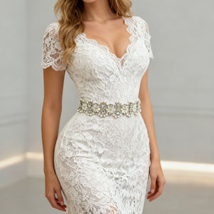 Cinturón de Novia Bridella BS153, Adornado con Pedrería Blanca y Perlas, Ajustable - Product Image 1