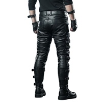 Shorts en cuir noir sur mesure pour homme, style super-héros, cosplay, motard, utilitaire, fait main, steampunk, formel, coupe droite, broderie, séchage rapide