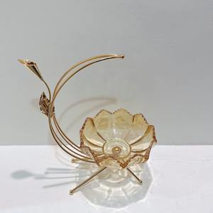 Bol décoratif design avec support en forme de lune Plateau de pièce maîtresse élégant Accent de table artistique pour la décoration de la maison, du salon et de l'événement - Product Image 4