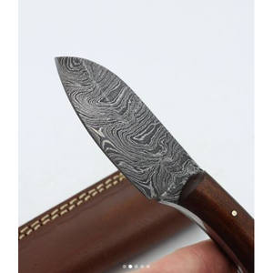 Couteau Skinner de Chasse Manche en Bois Damas COUTEAU SKINNER EN ACIER DAMAS FABRIQUÉ À LA MAIN - Product Image 2