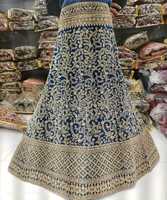Bridal Dernier Designer Travail De Broderie Lourde Mariage Festival Lehenga Choli pour Femme Indienne par Vêtements Ethniques Alphanumero