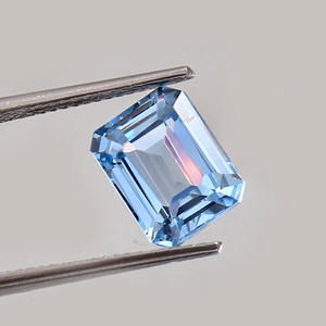 Lab Swiss Blue Topaz Emerald Cut Octagon Piedras preciosas sueltas para la fabricación de joyas Tamaños de collares - Product Image 3