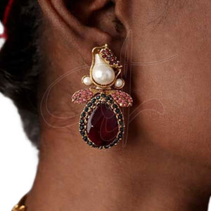 Conjunto de Joyería Clásica de Compromiso, Boda y Fiesta, Chapado en Oro, Hecho a Medida, de Acero Inoxidable Duradero y Calidad Premium para Mujer - Product Image 6
