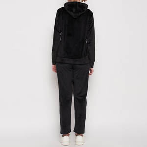 Low MOQ Best Quality Winter <b>Hooded</b> Women Velvet Tracksuits Easy to Wear Heavyweight Eco Friendly - Product Image 4