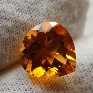 Quartz Citrine Naturelle 3mm Mini Coeur à Facettes Topaze Jaune Pierre Semi Précieuse en Vrac Lot Coeur Coupe Princesse - Product Image 6