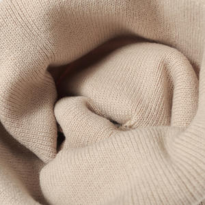 Gorros de invierno personalizados, gorros acogedores, gorro negro con logotipo bordado personalizado para hombres y mujeres, gorro de invierno sólido, gorros de invierno - Product Image 6