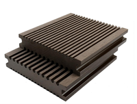 Planche de terrasse extérieure en WPC à texture bois traditionnelle de 1ère génération 140-30MM - Composite durable pour jardin, patio, balcon