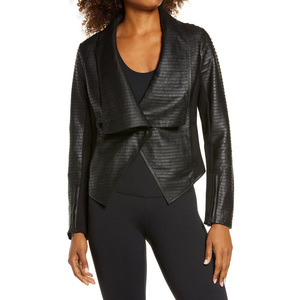 Nouvelle mode hivernale Cuir surpiqué de luxe et panneaux Ponte extensibles Fermeture à pression sur le devant Veste de moto à revers drapés pour femmes. - Product Image 5