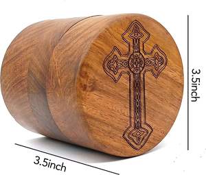 Urne en bois pour cendres humaines Forme ronde-Belle croix gravée-Urnes en bois Urne funéraire artisanale pour cendres - Product Image 3