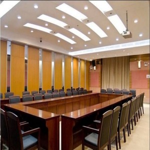 <span class=keywords><strong>Cloison</strong></span> mobile sur mesure de 10 mètres de hauteur pour salle VIP de stade, système coulissant insonorisé - Product Image 5