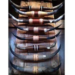 Décoration murale artisanale écologique en corne de bœuf naturelle polie, style cabane - Product Image 3