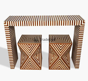 Mesa de consola Beach Look para interiores costeros Muebles de decoración hechos a mano para una vida relajada de Tradebyd - Product Image 1