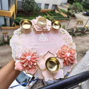 ถาดบูชาเรซิ่นอีพ็อกซี่รุ่นแองเจิล ดีไซน์พิเศษ เป็นมิตรต่อสิ่งแวดล้อม ผลิตด้วยมือ สำหรับตกแต่งในเทศกาลดีวาลี พิธีกรรมทางจิตวิญญาณ และเป็นของขวัญ - Product Image 1