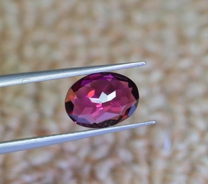 Atractivo granate rodolita piedra preciosa granate precioso 9x7mm a 12x10mm piedra de forma ovalada granate rodolita suelta piedra de corte facetado - Product Image 6