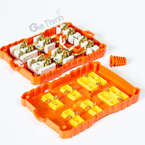 ซ็อกเก็ตต่อขยายกําลังโหลดสูง OMINSU 6500W 2 สากล 4 ซ็อกเก็ตสองพิน 30A 250V - Product Image 3