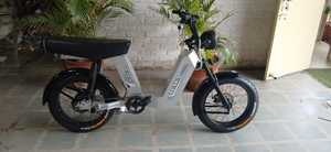 Bicicleta de cercanías eléctrica de largo alcance de alta potencia Waya Zulu 350 E-Bike 350W Motor sin escobillas Bicicleta híbrida eléctrica - Product Image 3