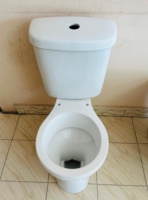WC monobloc moderne italien à double chasse, en céramique, à poser au sol, avec siphon en P et désodorisation automatique, pour maisons et hôtels