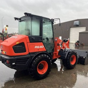Chargeuse sur pneus Kubota R640 compacte, capacité nominale de 9 tonnes, hydraulique Denison, moteur Euro5/EPA de 64,4 CV, pompe hydraulique Kawasaki, modèle 2023 - Product Image 5