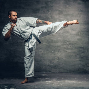 Combinaisons d'entraînement de Jiu-Jitsu pour hommes, Kimono de BJJ pour adultes, 100% coton, léger, confortable - Product Image 1